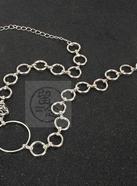 。Metal geometric ring chain personality Necklace short Chok