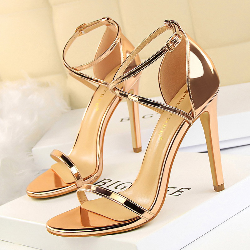 Shoes Buckle Strap High Heels 2022 New Women Heels Sandals S