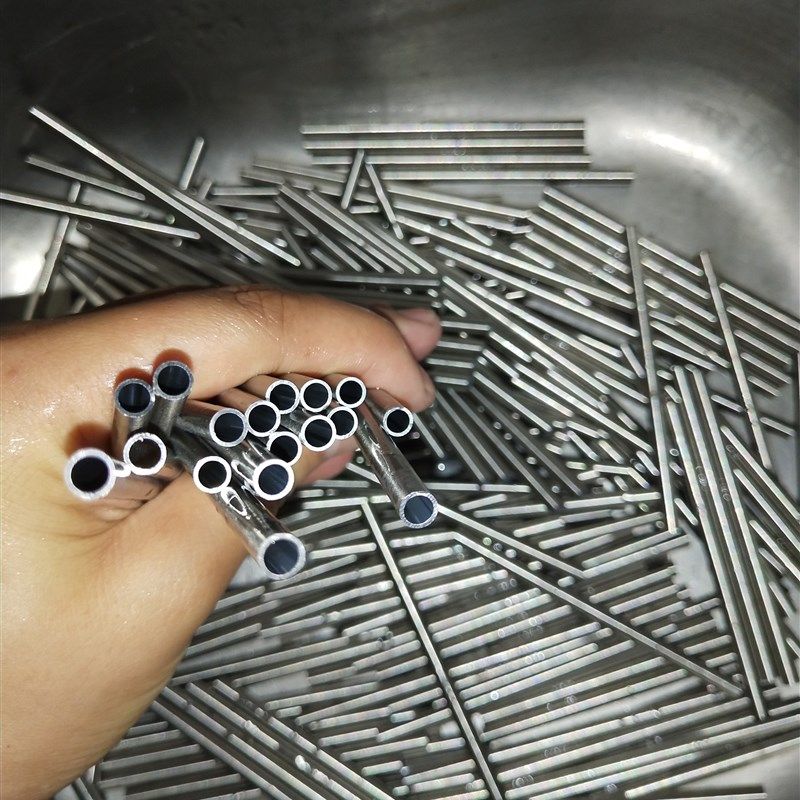 304不锈钢管毛细管 空心管圆钢管 外径1 2 3 4 5 6 7 8mm壁厚齐全