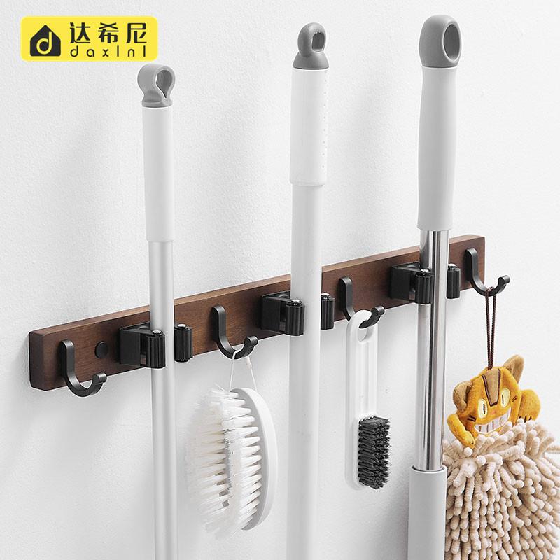 强力拖把挂钩架子胡桃木拖把夹创意扫把挂架免打孔拖把挂勾卡扣