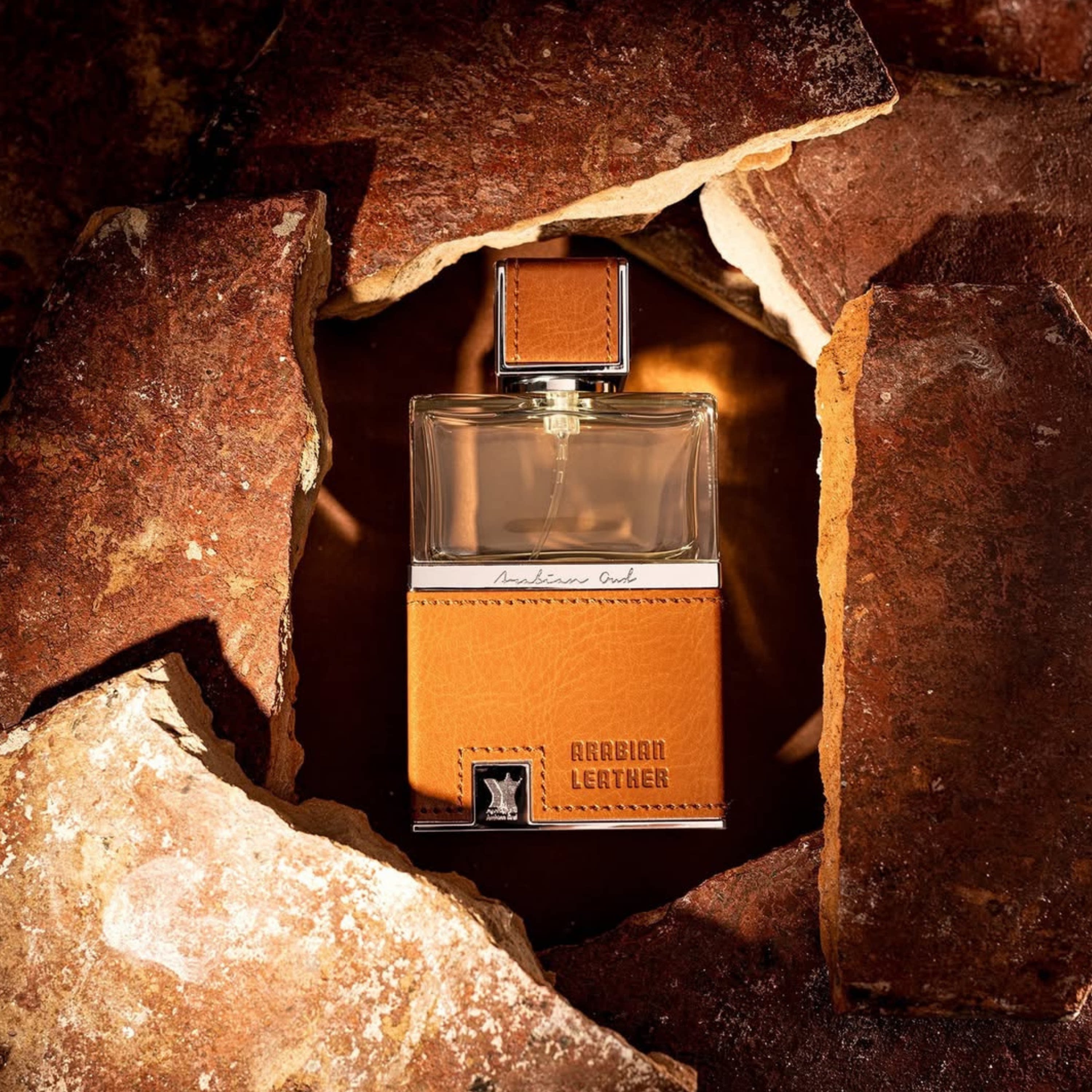 Arabian Oud皮革香水Leather胡椒琥珀鸢尾草麝香中东香料调中性香