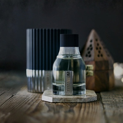 诠释初次相遇无法忽视的小众中性