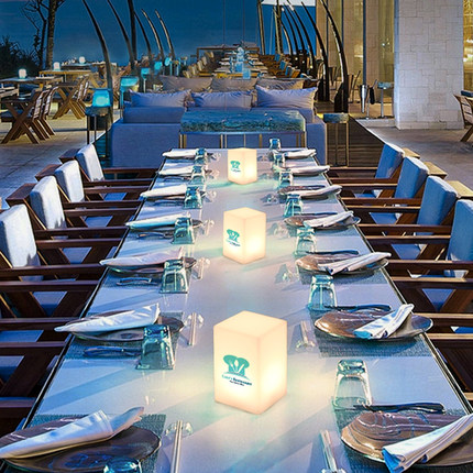 滚塑现代简约LED发光方柱形装饰台灯餐厅酒吧氛围灯PE材质USB充电