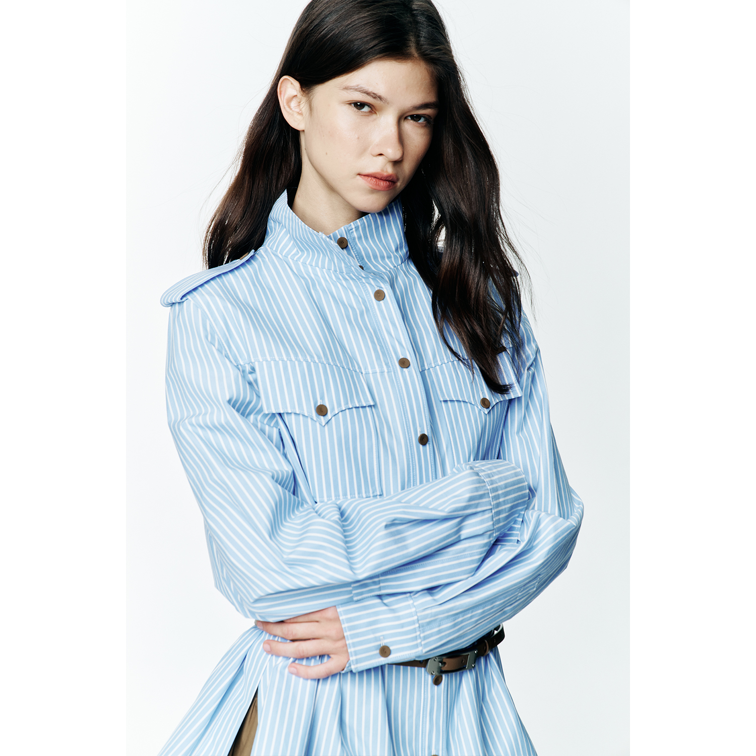 秋季复古工装风宽松蓝白条纹衬衫