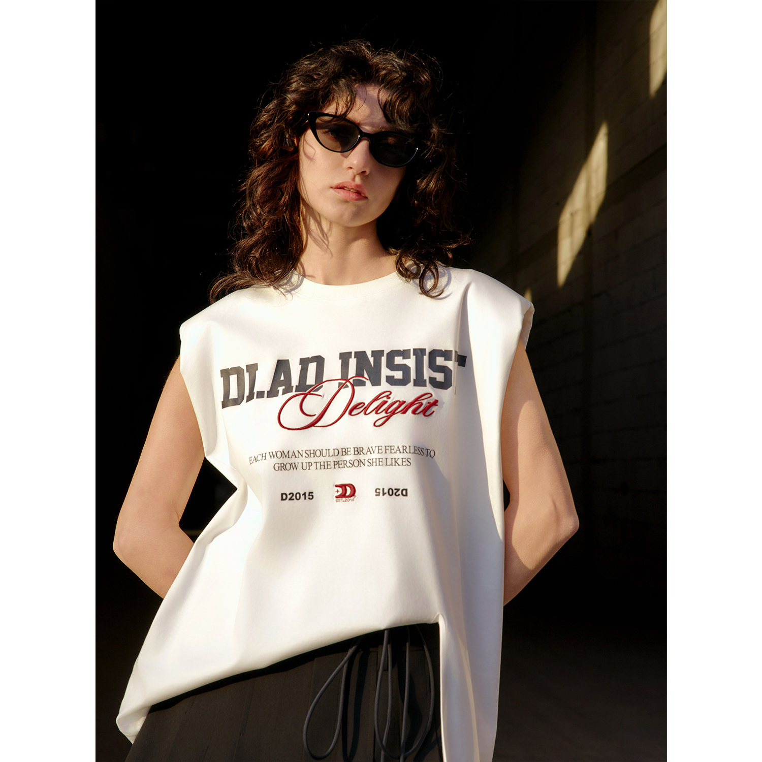 美式街头字母刺绣全棉无袖T恤女