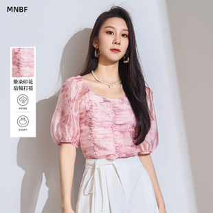 MFHS121328 曼诺比菲商场同款 夏季 印花方领衬衫 女温柔气质短款