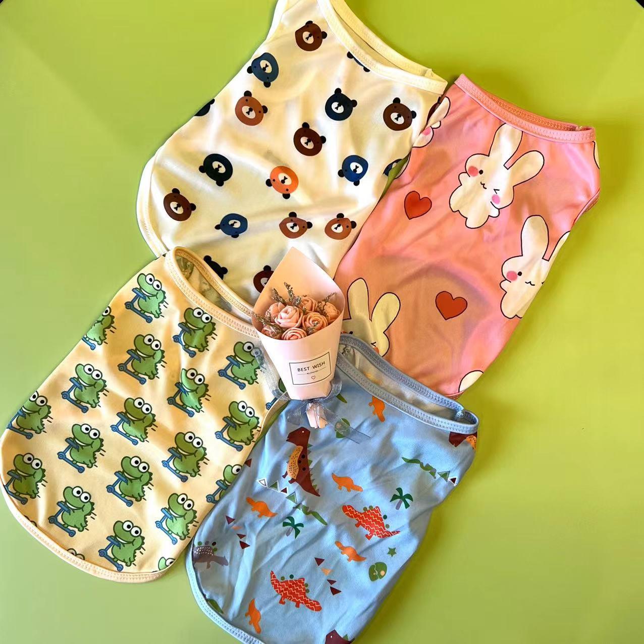 春夏秋新款背心狗狗衣服小中型犬泰迪博美比熊法斗宠物衣服透气款