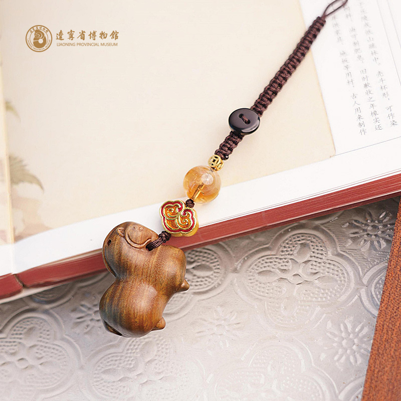 辽宁省博物馆以梦为马晶石挂饰