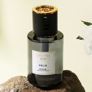 灰色高级感车载无火香薰摆件持久留香除臭去异味家用香氛汽车香水