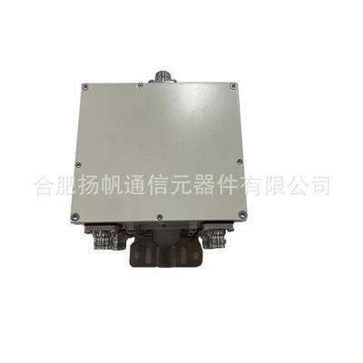 790-960MHz200W0.4dB插损双单位双频合路器4310母型接口