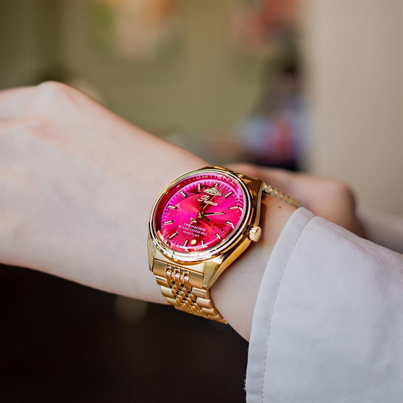 西太后火龙果钢带手表女款女士小众轻奢土星多巴胺色女石英表防水