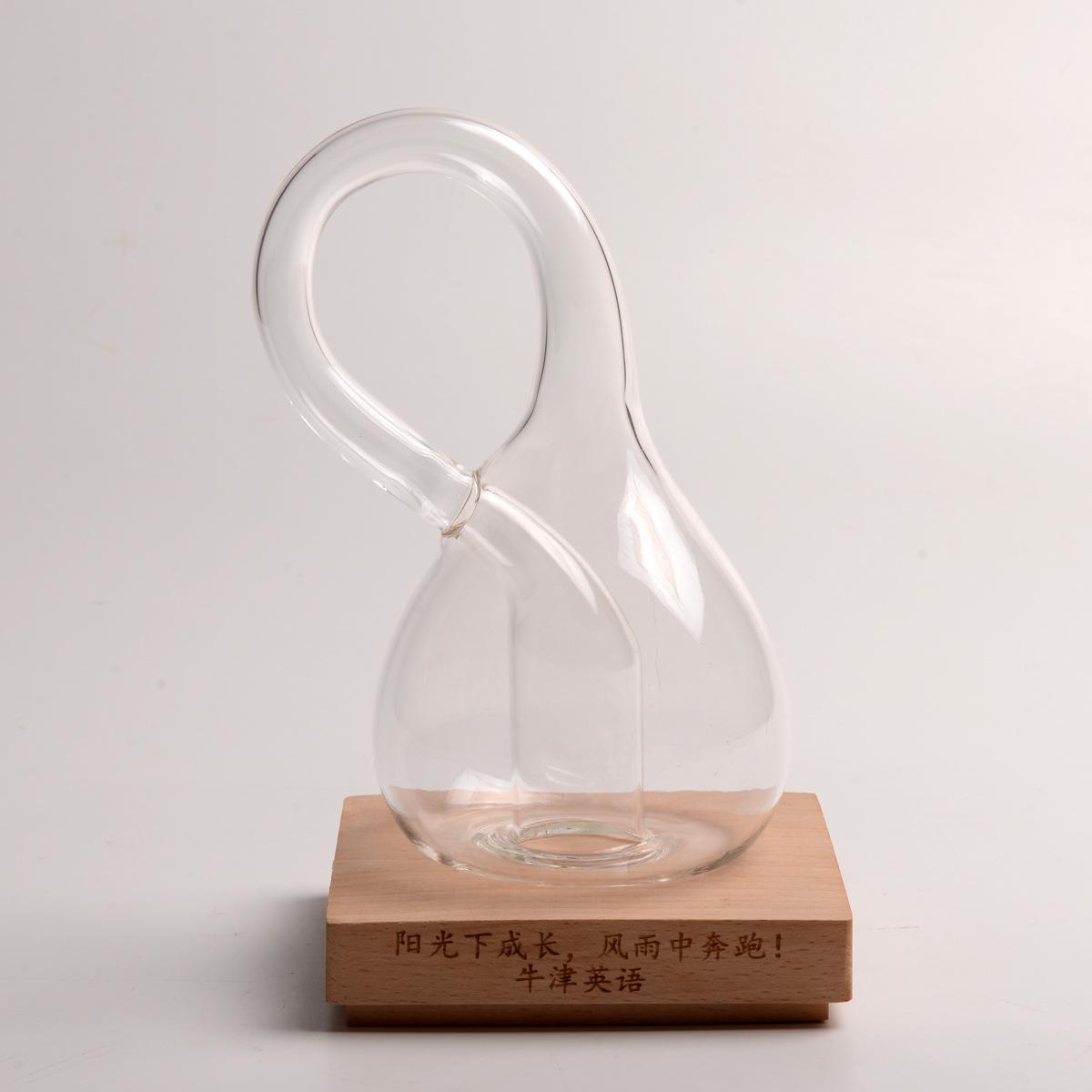 克莱因瓶四维空间摆件科学教学摆件模型透明玻璃装不满水的瓶子