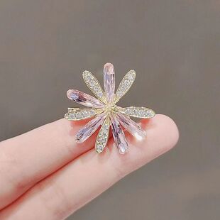 别针高档毛衣西装 韩国仿水晶小雏菊花朵胸针女潮个性 配饰徽章