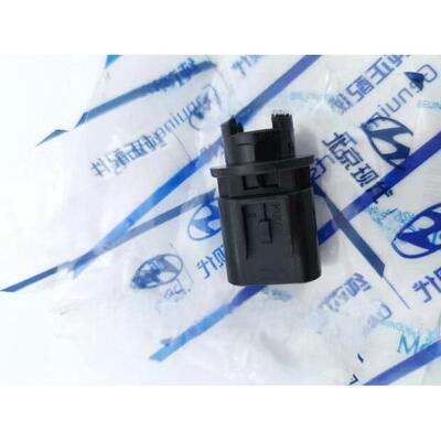 适用于K2环驰悦纳新悦东雷纳凌东轿车高位刹车灯灯座灯泡高位刹车