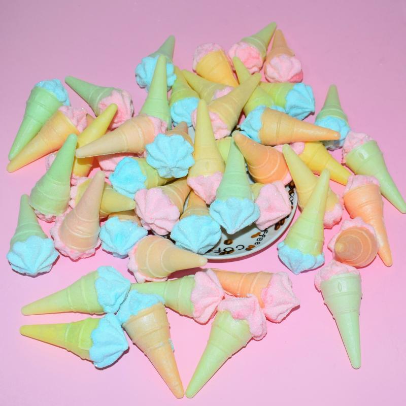 散装冰淇淋甜筒棉花糖夹心脆皮雪糕杯休闲解馋零食烘焙蛋糕装饰
