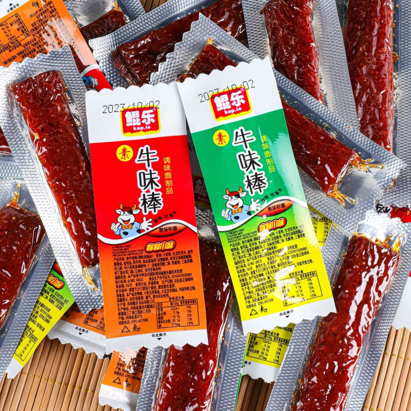 牛味棒牛板筋辣条一根筋网红麻辣豆卷8090后回忆缺牙齿零食大礼包