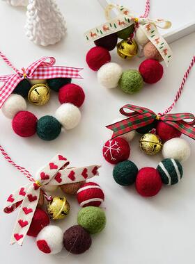 NUCHI跨境热卖圣诞迷你花环手工DIY羊毛球铃铛蝴蝶结花环圣诞装饰