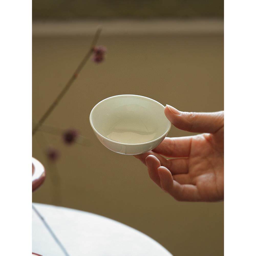震山堂手工薄胎甜白釉主人杯品茗杯单杯白瓷精致50ml茶杯小普洱杯