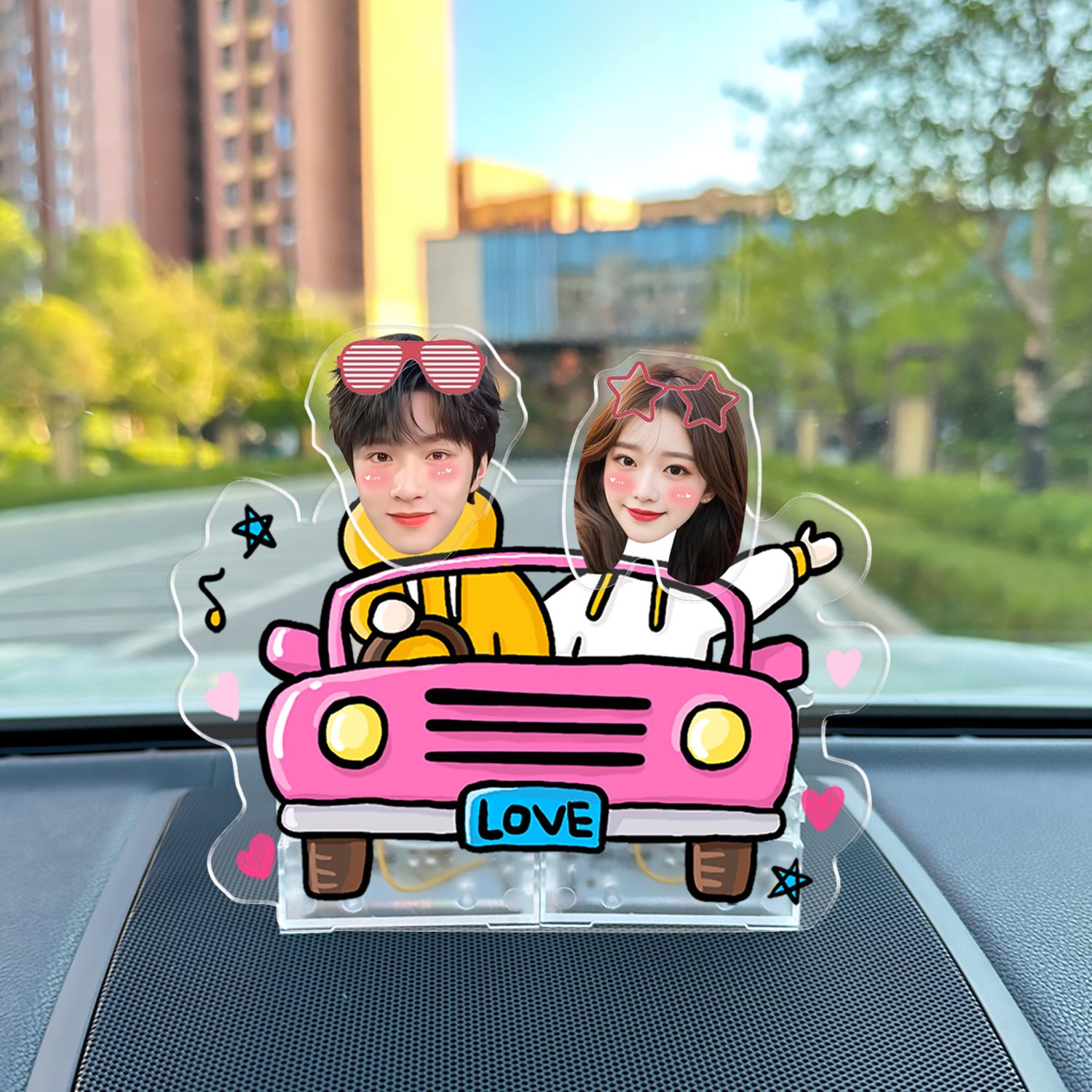 双人情侣车载摆件定制小人摇头diy照片头像宝宝汽车太阳能摇摇乐