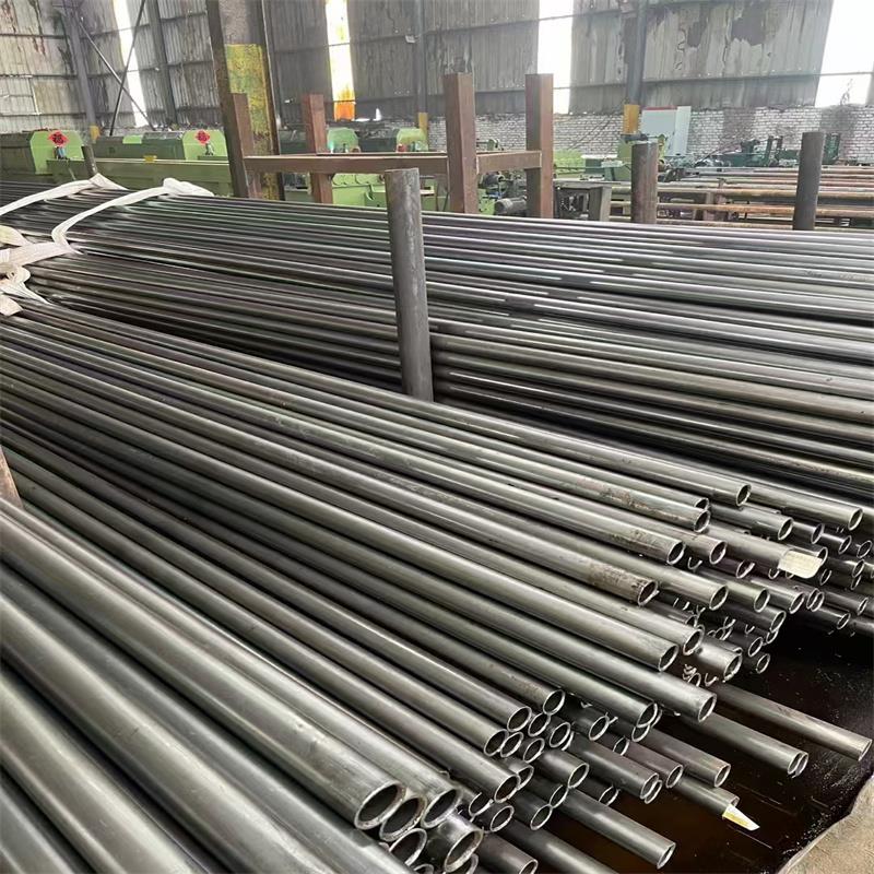 20号45号无缝钢管厚壁外径60 61 62 63 64 65 66毫米空心铁管圆管
