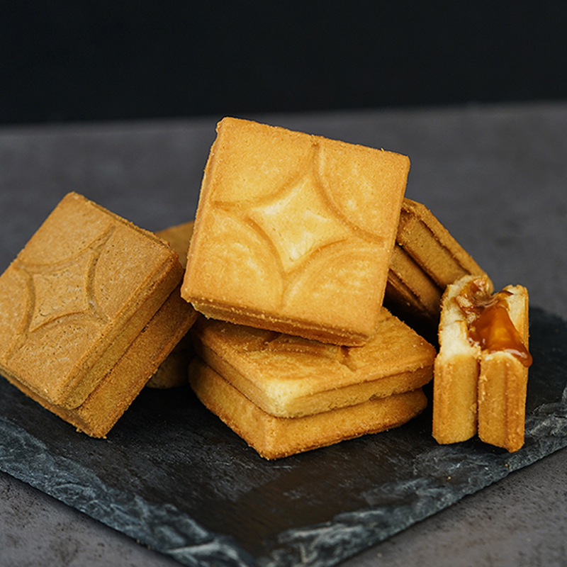 夏午三点 焦糖奶油夹心盒子日式曲奇饼干网红小零食下午茶点心