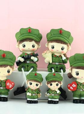 十一国庆节创意摇头军人情侣娃娃电视柜装饰小红军摆件节日礼品