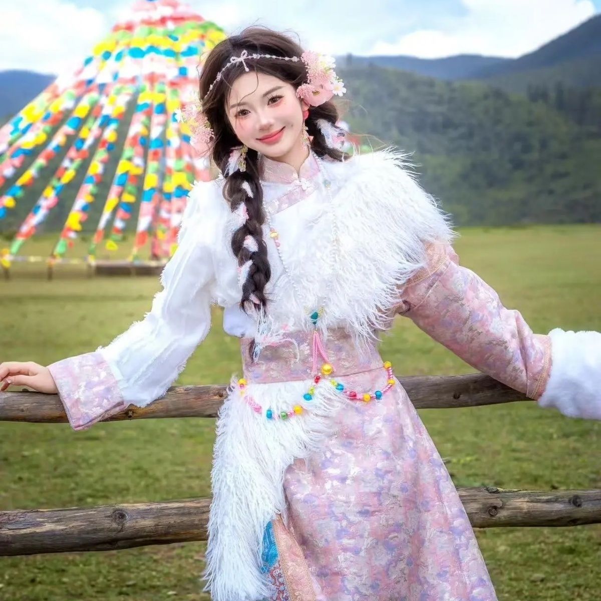 新款清新旅拍藏族民族服装女装
