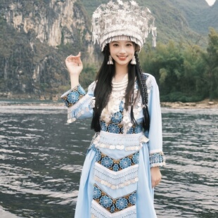 秋新款清新蓝色超仙苗族服苗疆少女节日演出服饰少数民族显瘦套装