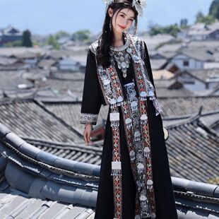 新款特色土家族哈尼族苗疆少女少数民族成人服饰舞台演出服装套装