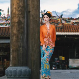 新款小娘惹高端舞台装傣族服饰簪花旅拍写真西双版纳少数民族女装