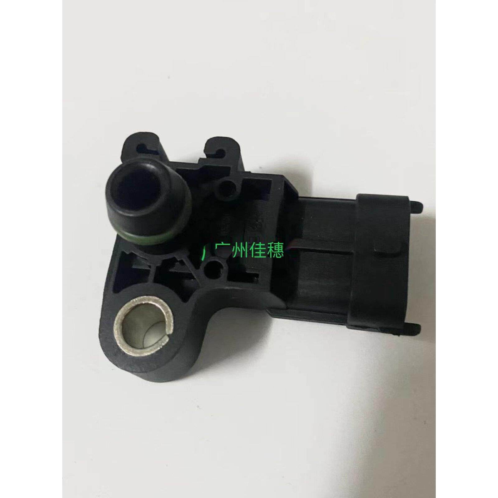 别克新君威君越英朗科鲁兹迈锐宝景程进气歧管进气压力传感器原厂