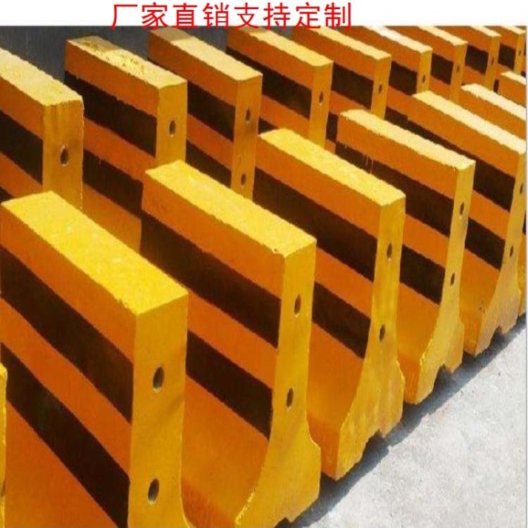 水泥隔离墩交通石墩山东底座墩路障上海墩防撞护栏防护墩马路物流