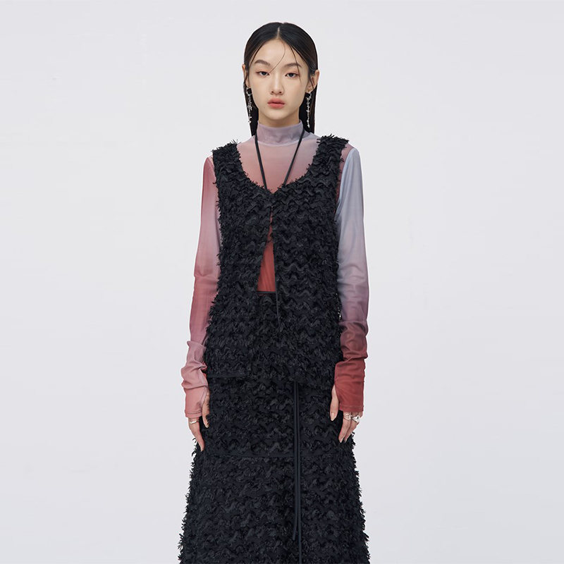 BFAT黑色轻奢气质百搭款无袖上衣女秋冬小众设计感气质马甲