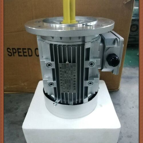 好货三相异步电动机 YE290S-4 1.1KW 立式 轴24 90B5 铝壳 380V