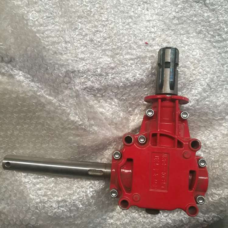 撒肥机配件大型拖拉机后置撒肥机齿轮箱多功能电动洒肥机