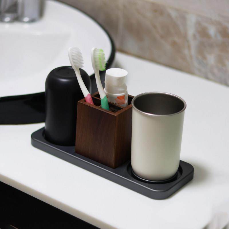 牙刷置物架洗漱杯套装漱口杯台面高级感轻奢创意德国太空铝牙刷架