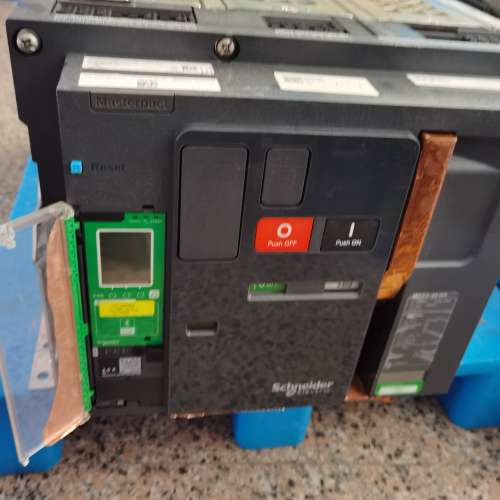 {议价}框架断路器MTZ2—40 H1未通电库存