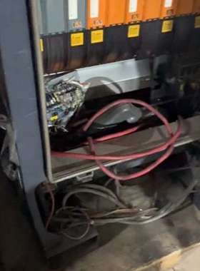 {议价}柯马COMAU6轴机器手控制器C5G ACC3。驱动控制器是