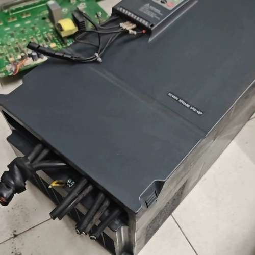 {议价}实价直接拍众辰变频器NZ200T-37GY-4，37KW变频