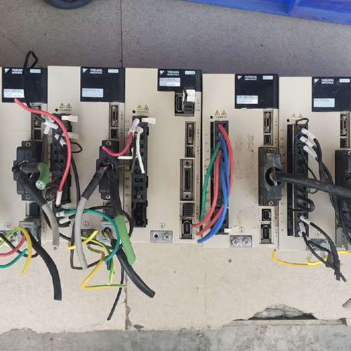 {议价}安川驱动器 SGDV-5R5A01A