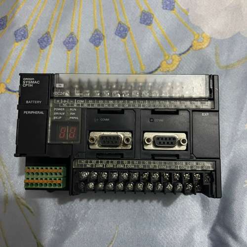 {议价}plccp1H-XA40DT-D，功能完好，少一个盖子