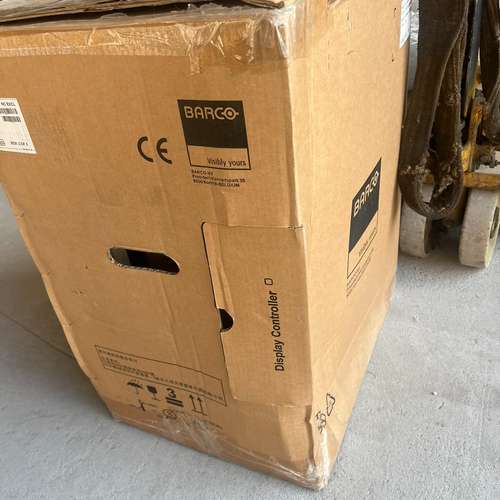 {议价} 巴可 BARCO 显示器  MDNG-3220  实物