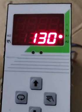 {议价}GOSSEN，METRAWATT控制器，R2700，110/