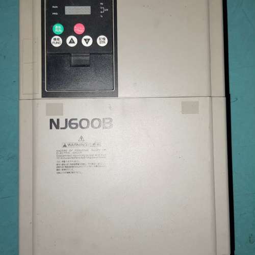 {议价}日立变频器NJ600B-220HFF，22kw，成色