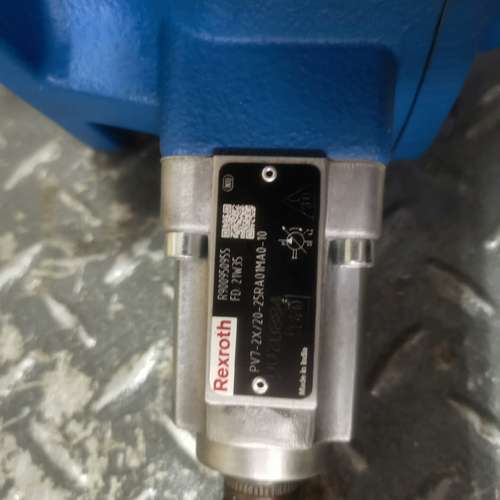 {议价}R900950955液压叶片泵 PV7-2X/20-25RA