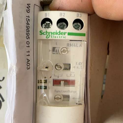 {议价}液面控制器RM4L32F 110v 2个