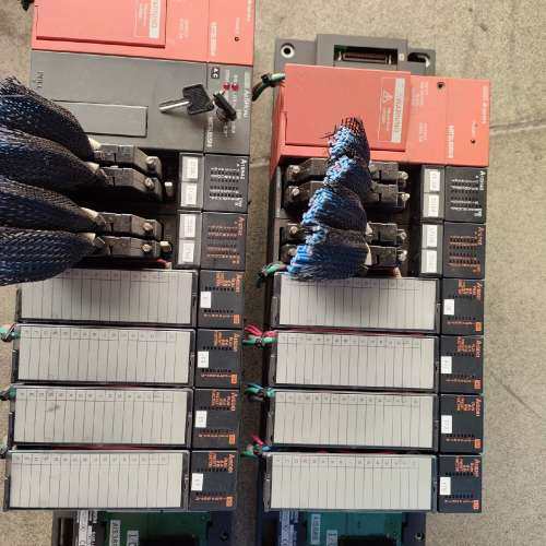 {议价}A系列PLC，电源A1S61PN两个，主机A2SHCPU