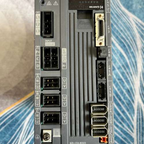 {议价}驱动器MR-J4W3-222B  功能正常 无拆无修 成