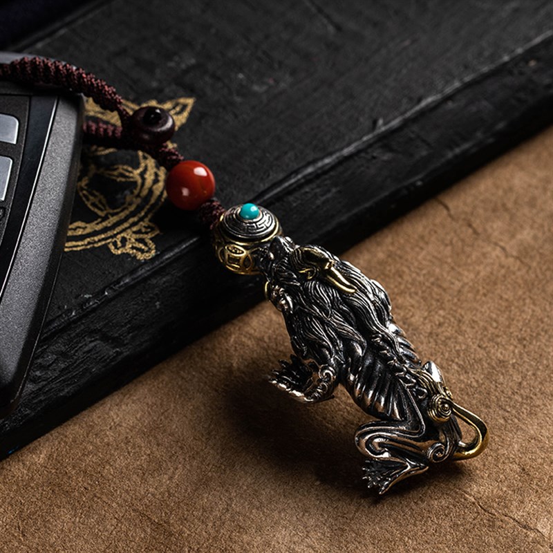 Oriental Kingdoms Pixiu Keychain Mens Car Retro Key Pendan