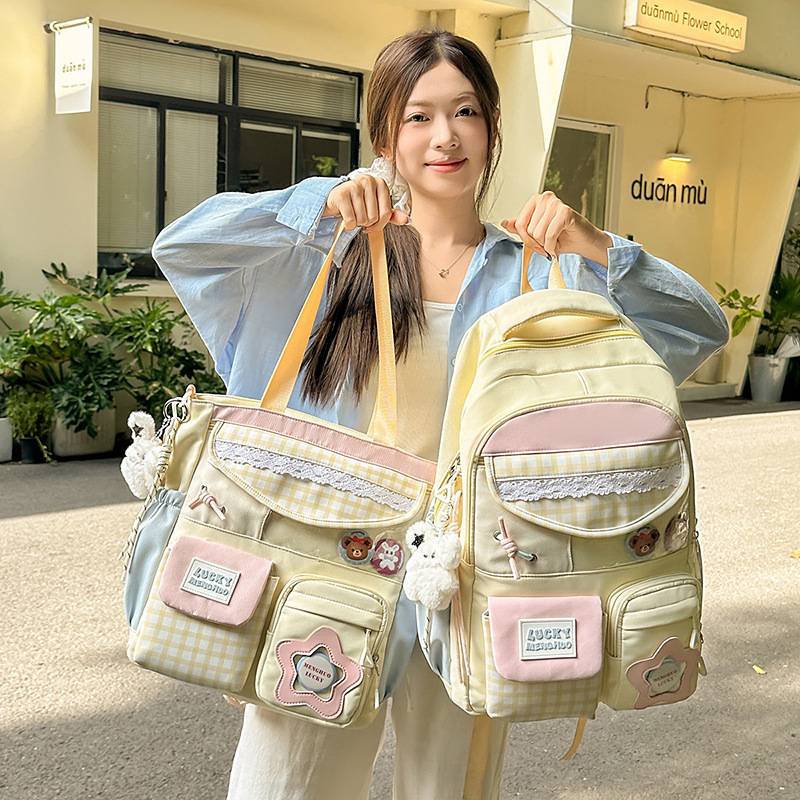 书包初中生女新款高颜值双肩包
